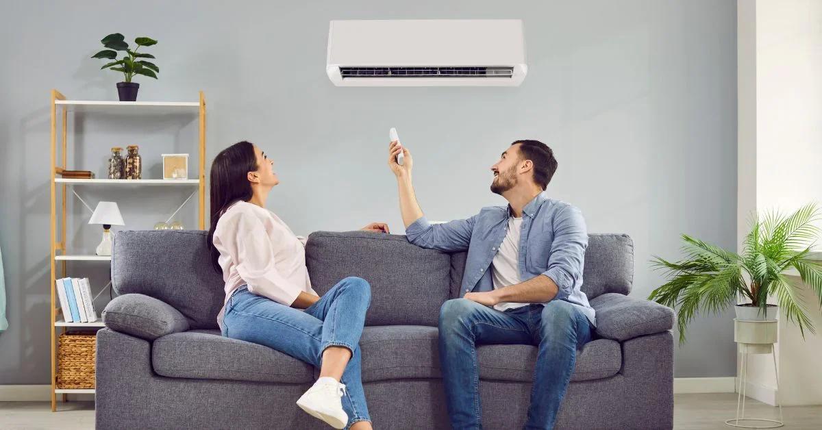 Ar condicionado Bravolt inverter instalado em ambiente moderno
